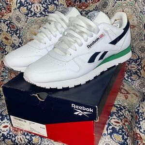 🍀 Reebok classics limited